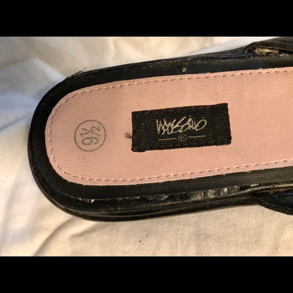 Mary Jane style mules. Uber comfortable & cute. - Picture 4 of 5